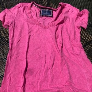 American Eagle simple T-shirt